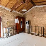 Casa Della Nonna Nel Borgo בית נופש *