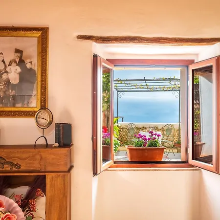 Casa Della Nonna Nel Borgo * 바우네이