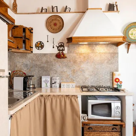 Casa Della Nonna Nel Borgo 펜션 바우네이