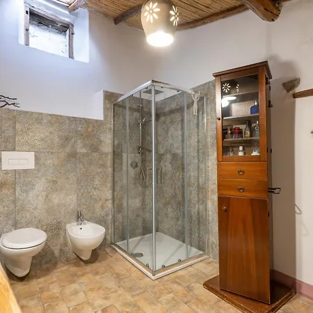 Casa Della Nonna Nel Borgo Σπίτι διακοπών *